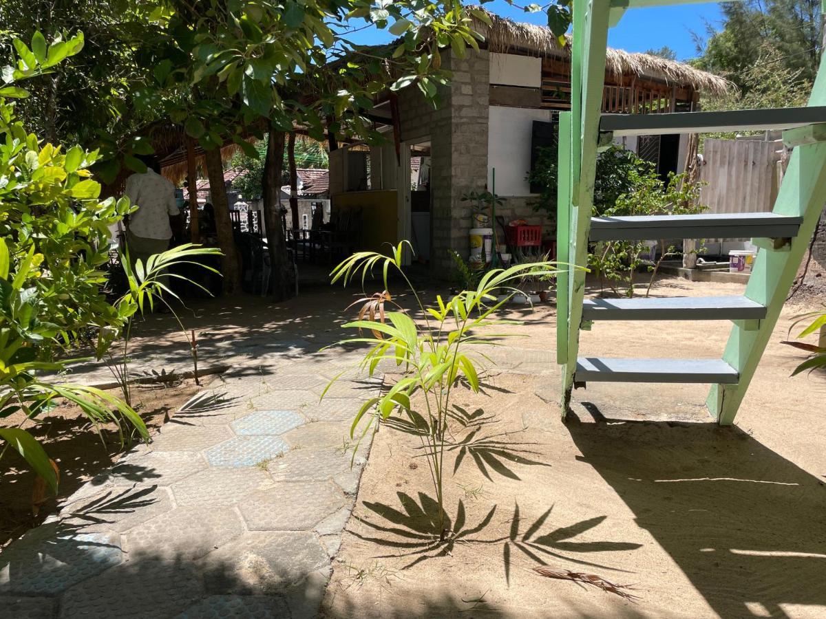Banana Surf House Hotell Arugam Kudah Eksteriør bilde
